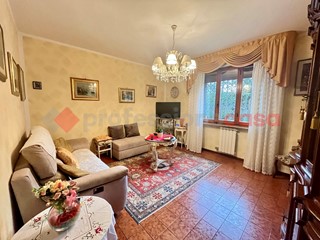 Quadrilocale in Vendita a Santa Maria a Monte, 140'000&euro;, 87 m², con Box