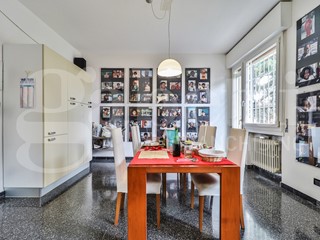 Quadrilocale in Vendita a Bologna, 235'000&euro;, 105 m²