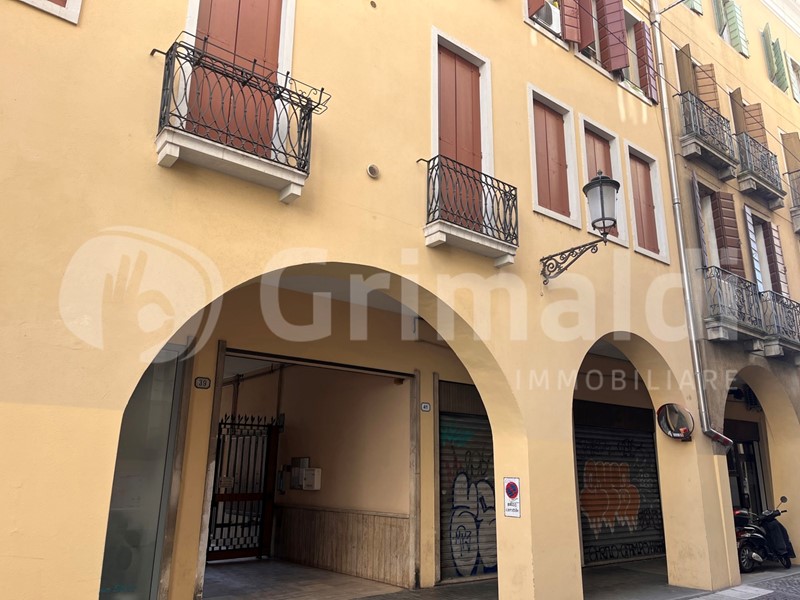 Bilocale in Vendita a Padova, 240'000&euro;, 53 m²