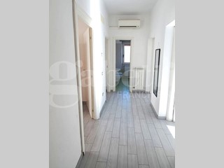 Trilocale in Vendita a Pescara, 150'000&euro;, 83 m², arredato