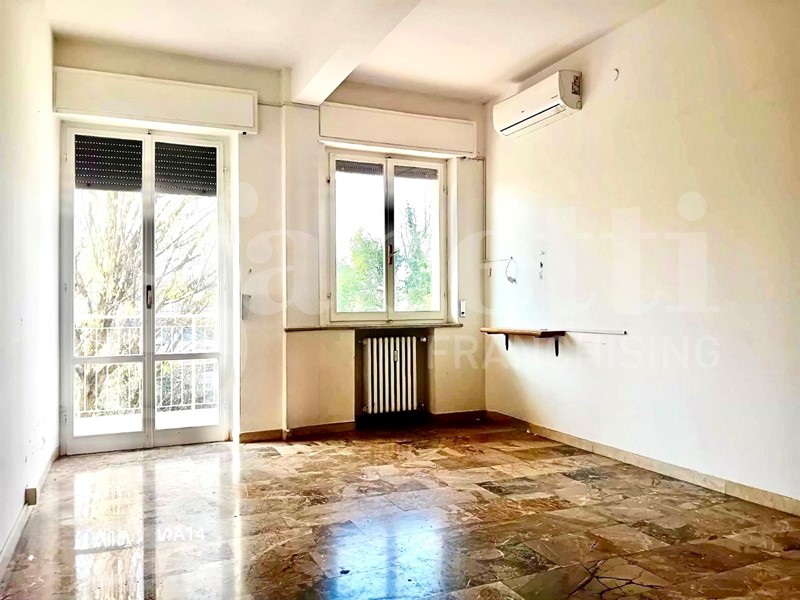 Quadrilocale in Vendita a Rimini, 290'000&euro;, 100 m², con Box