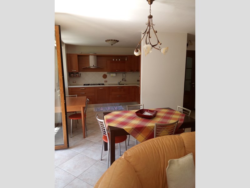 Appartamento in Affitto a Chiesa in Valmalenco, 800&euro;, 85 m², arredato, con Box