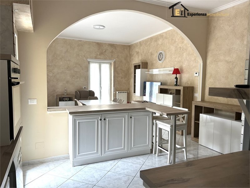 Bilocale in Vendita a Montopoli di Sabina, 129'000&euro;, 93 m²