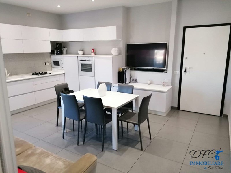 Trilocale in Vendita a Melito di Napoli, 105'000&euro;, 70 m²