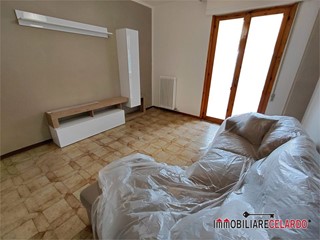 Trilocale in Vendita a Colle di Val D'Elsa, 110'000&euro;, 73 m²