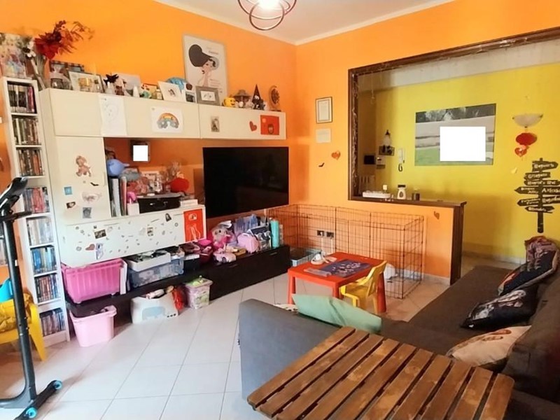 Quadrilocale in Vendita a Cascina, zona Casciavola, 175'000&euro;, 100 m², con Box