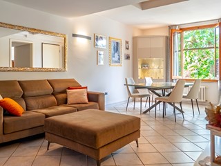 Appartamento in Vendita a San Miniato, zona San Miniato Basso, 280'000&euro;, 130 m², con Box