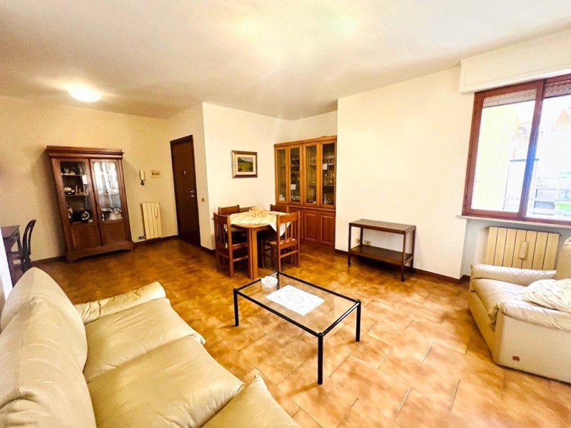 Appartamento in Vendita a Massa, 249'000&euro;, 110 m²