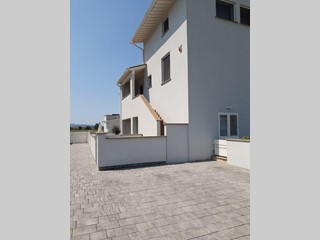 Quadrilocale in Vendita a Pontedera, zona La Borra, 240'000&euro;, 109 m², arredato