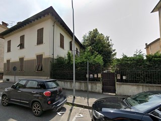 Appartamento in Vendita a Novi Ligure, 87'750&euro;, 141 m², con Box