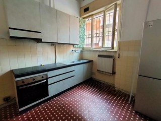 Trilocale in Vendita a Carrara, zona Avenza, 110'000&euro;, 60 m², arredato