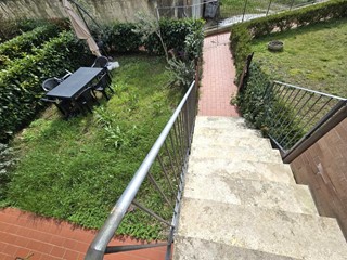 Quadrilocale in Vendita a Colle di Val D'Elsa, zona Castel San Gimignano, 152'000&euro;, 72 m², arredato, con Box