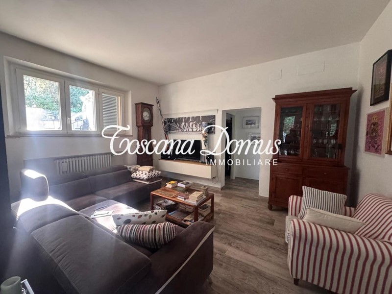 Appartamento in Vendita a Monteriggioni, zona Santa Colomba, 330'000&euro;, 130 m², arredato