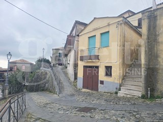 Bilocale in Vendita a Squillace, 28'000&euro;, 55 m²