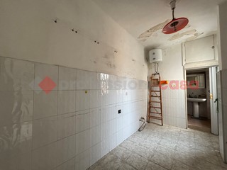 Bilocale in Vendita a Taranto, 21'000&euro;, 85 m²