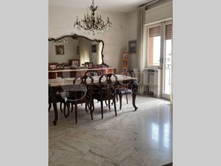 Appartamento in Vendita a Aversa, 310'000&euro;, 160 m²