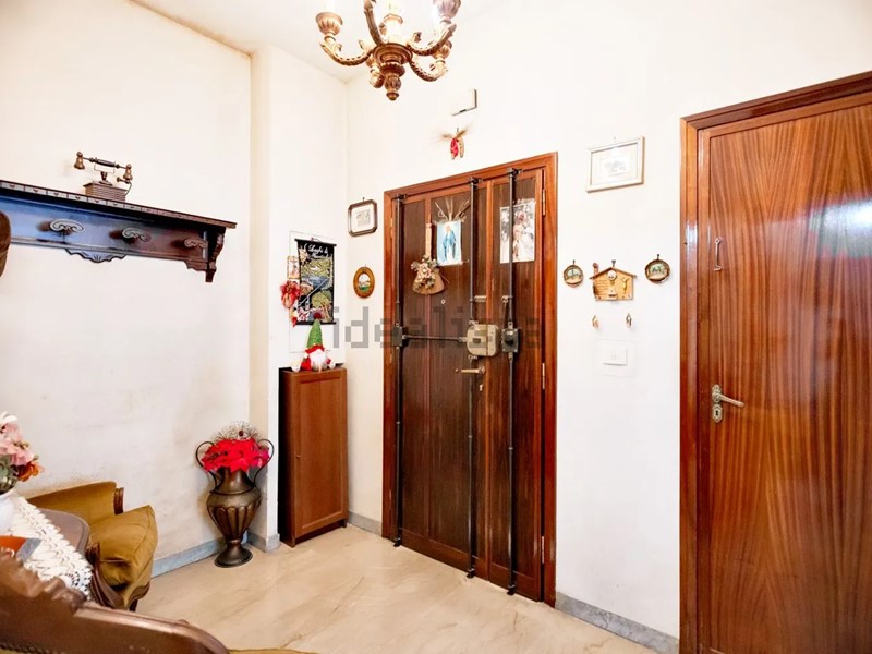 Quadrilocale in Vendita a Roma, 400'000&euro;, 125 m²