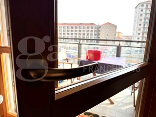 Trilocale in Vendita a Collegno, 209'000&euro;, 73 m², con Box