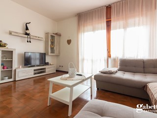 Appartamento in Vendita a Cattolica, 275'000&euro;, 136 m², con Box