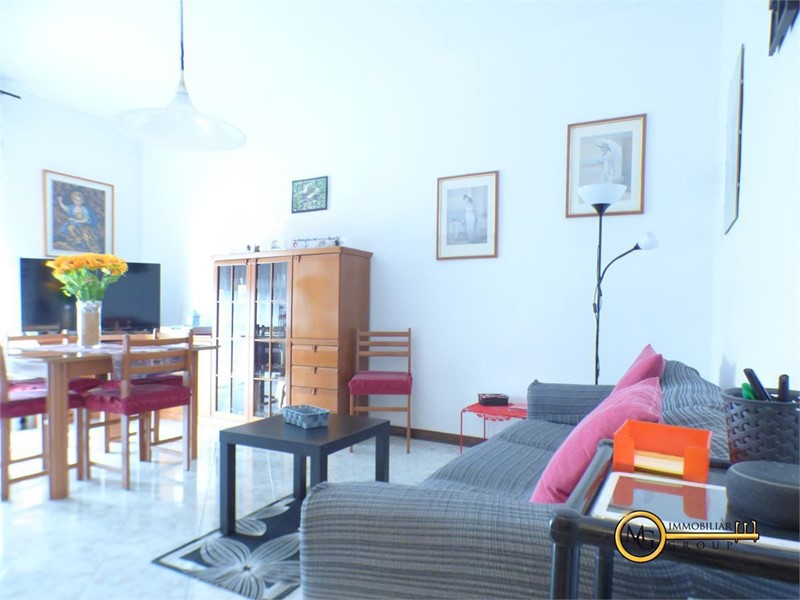 Trilocale in Vendita a Pioltello, 160'000&euro;, 91 m²