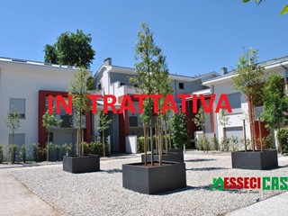Quadrilocale in Vendita a Casirate d'Adda, 285'000&euro;, 150 m²
