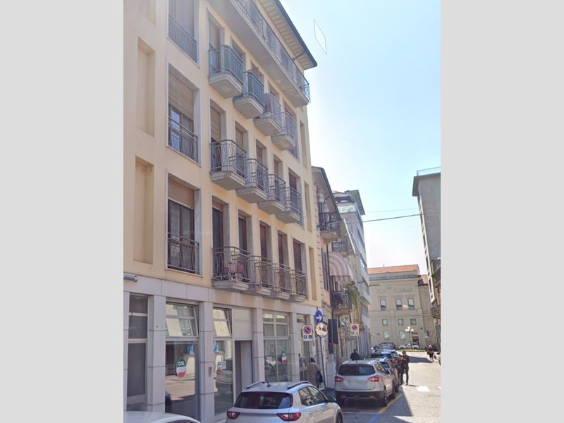 Quadrilocale in Vendita a Voghera, 35'775&euro;, 85 m²