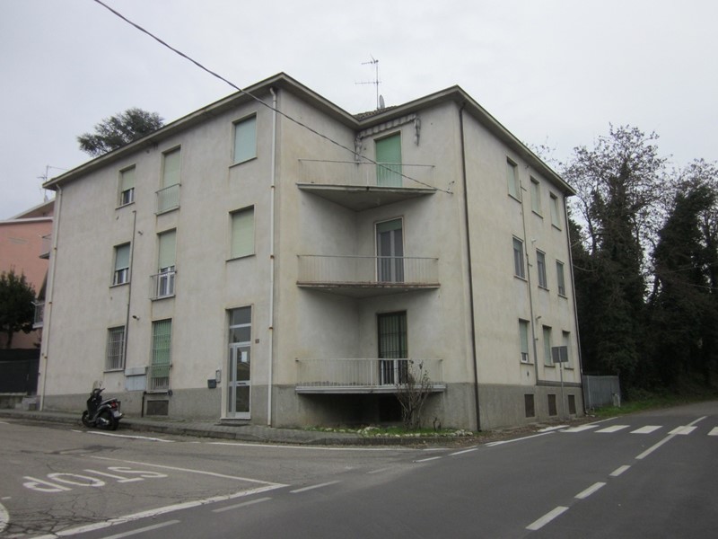 Appartamento in Vendita a Casteggio, 37'500&euro;, 91 m²