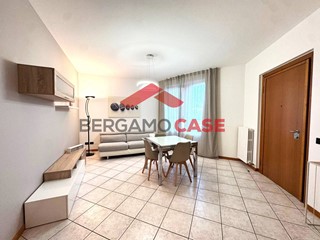 Bilocale in Affitto a Bergamo, 700&euro;, 67 m²