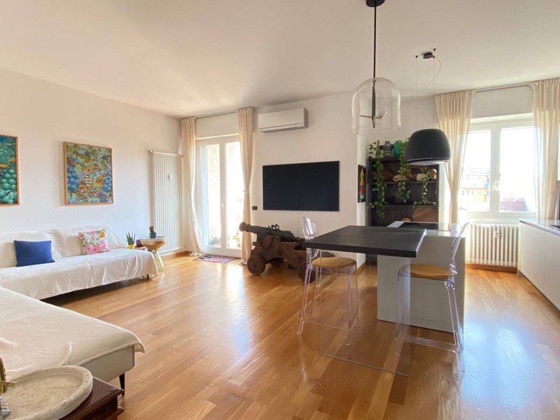 Bilocale in Affitto a Milano, 1'600&euro;, 70 m²
