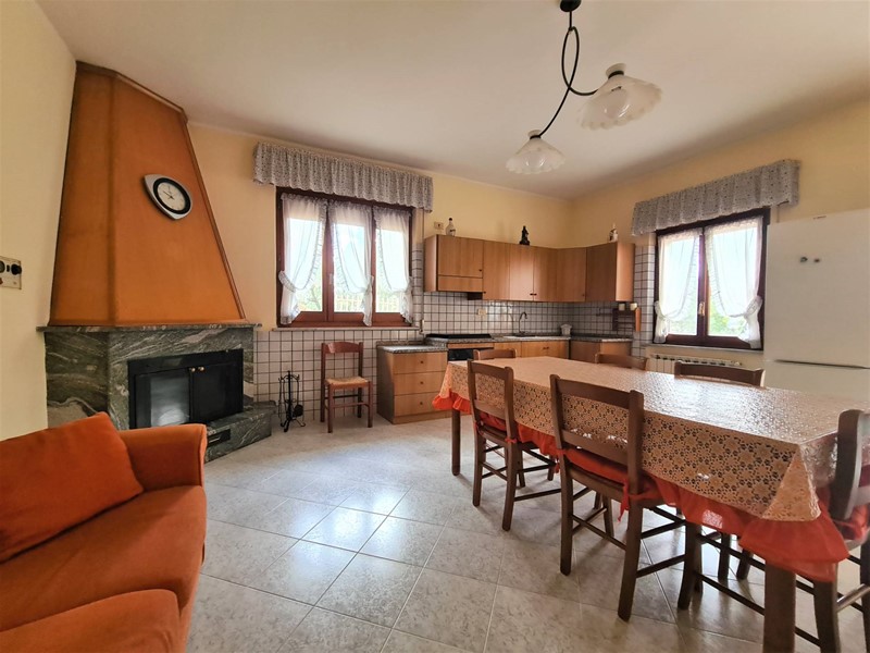Trilocale in Affitto a Catanzaro, 400&euro;, 100 m²