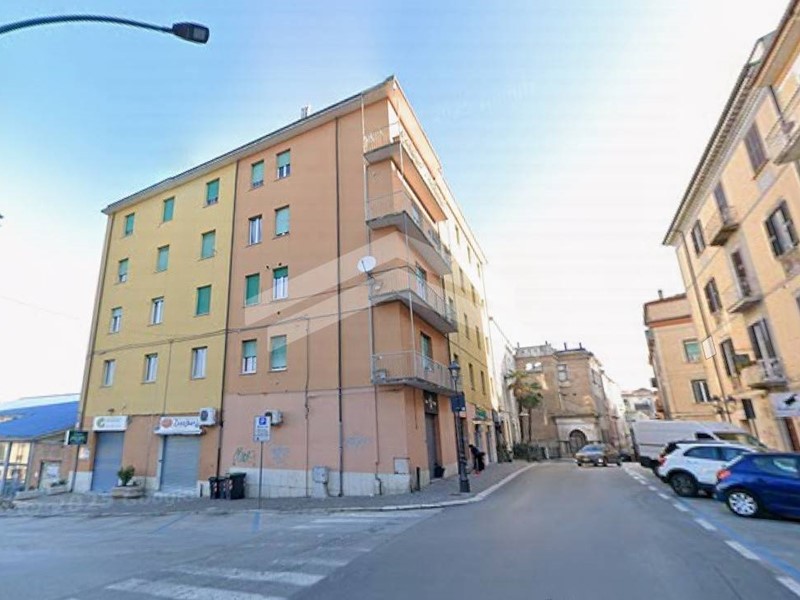 Trilocale in Vendita a Campobasso, 59'000&euro;, 60 m²