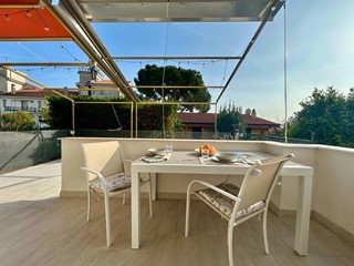 Bilocale in Vendita a Pietra Ligure, 275'000&euro;, 51 m²