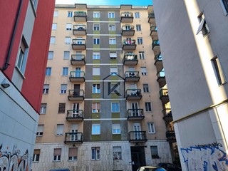 Monolocale in Affitto a Milano, 800&euro;, 35 m²