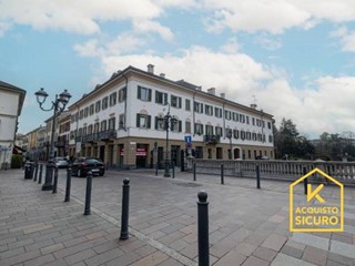 Bilocale in Vendita a Monza, 428'000&euro;, 105 m²