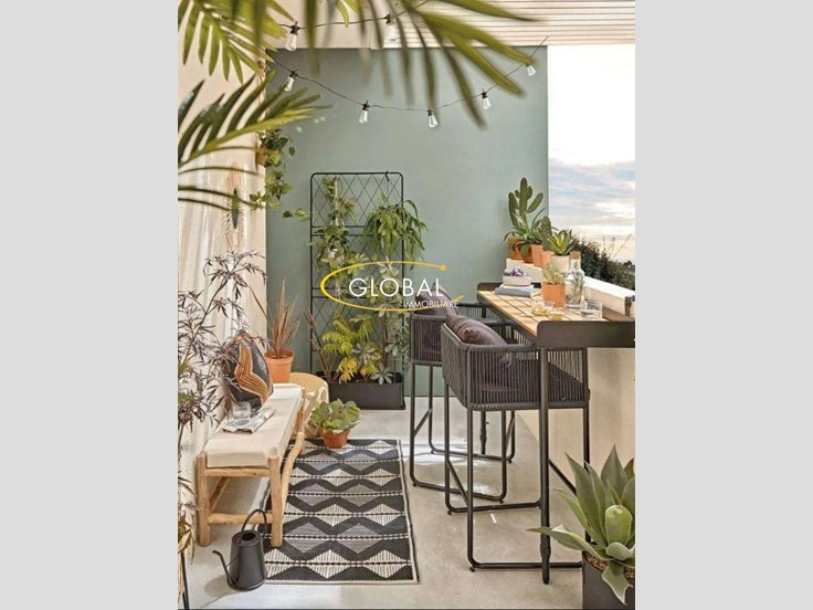 Trilocale in Vendita a Ancona, 135'000&euro;, 70 m²