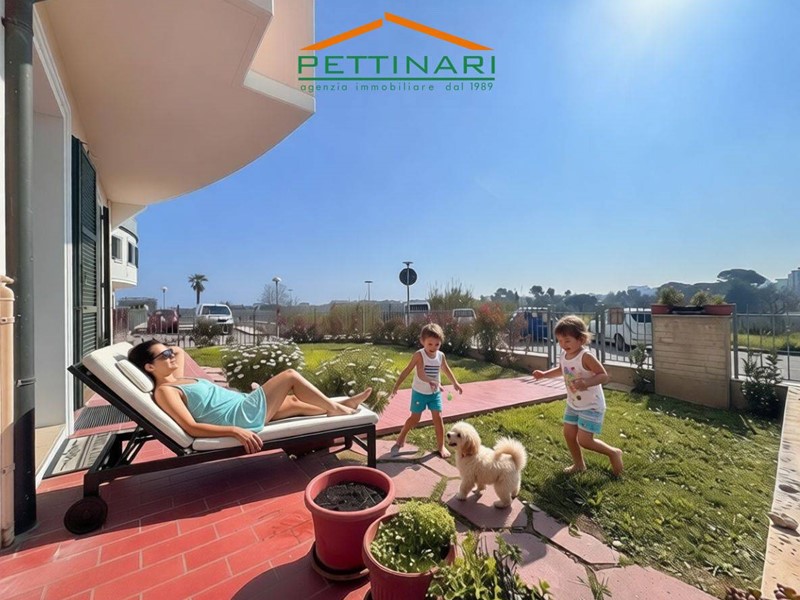 Appartamento in Vendita a Porto Recanati, 330'000&euro;, 157 m²