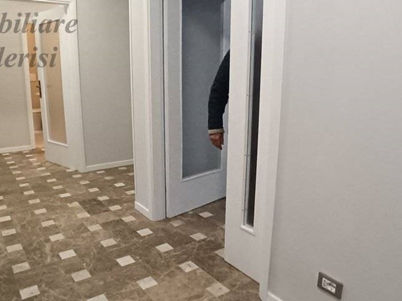 Appartamento in Vendita a San Benedetto del Tronto, 350'000&euro;, 137 m²