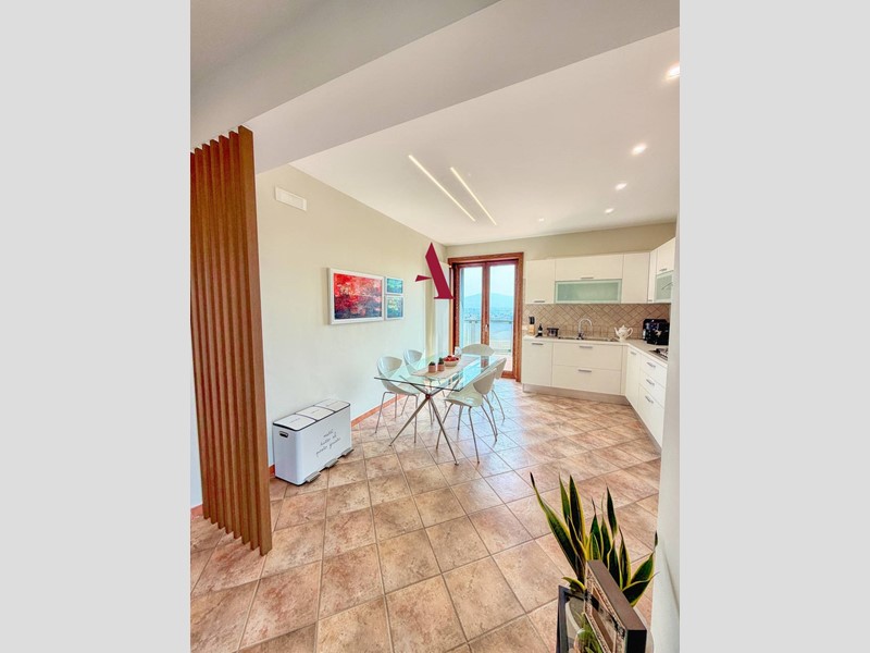 Trilocale in Vendita a Mercogliano, 180'000&euro;, 105 m²