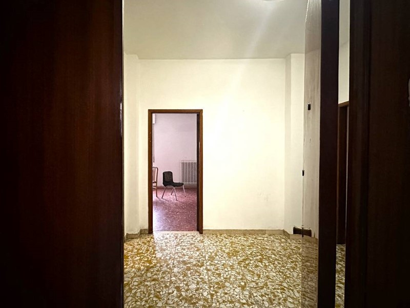 Quadrilocale in Vendita a Fermo, 90'000&euro;, 110 m²