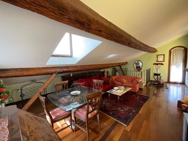 Trilocale in Vendita a Ferrara, 185'000&euro;, 105 m²