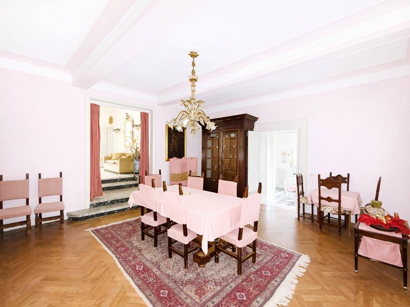 Appartamento in Vendita a Ferrara, 530'000&euro;, 534 m²