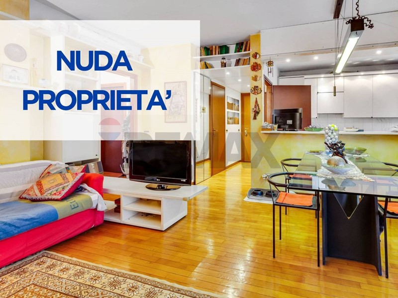 Trilocale in Vendita a Pessano con Bornago, 110'000&euro;, 86 m²