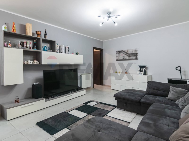 Quadrilocale in Vendita a Camporotondo Etneo, 149'000&euro;, 119 m²