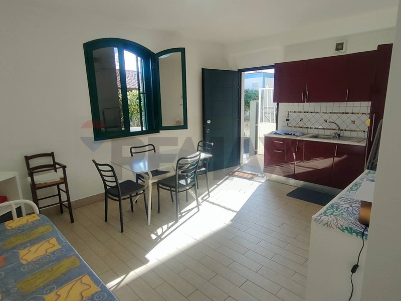 Bilocale in Vendita a Taormina, 159'000&euro;, 50 m²