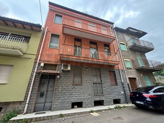 Quadrilocale in Vendita a Lentini, 35'000&euro;, 90 m²