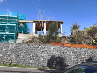 Appartamento in Vendita a Santa Venerina, 87'000&euro;, 180 m²