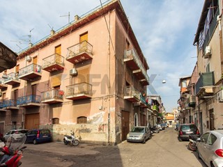 Monolocale in Vendita a Catania, 40'000&euro;, 50 m²