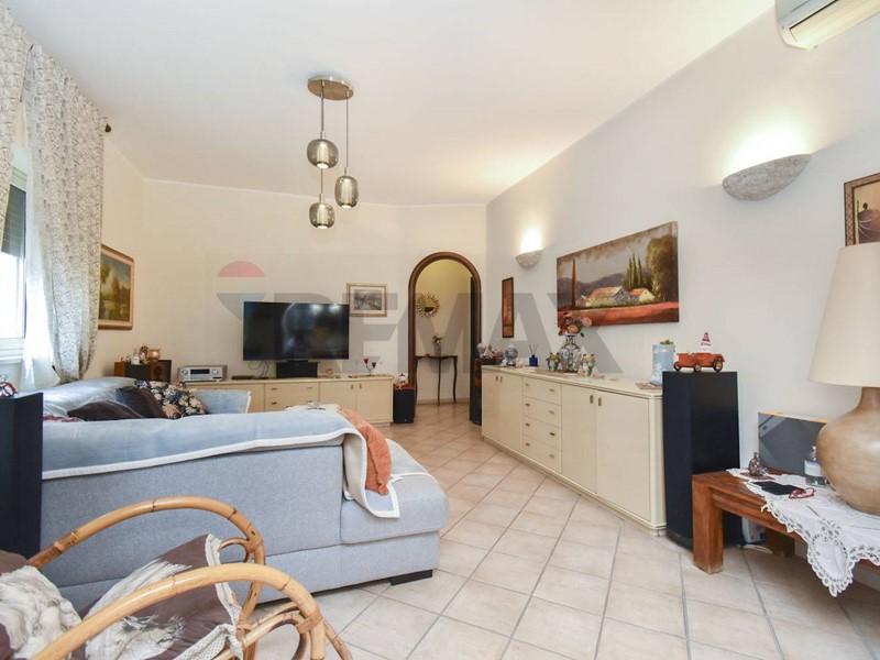 Trilocale in Vendita a Misterbianco, 123'000&euro;, 83 m²