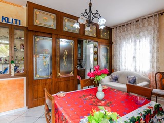 Trilocale in Vendita a Acireale, 65'000&euro;, 80 m²