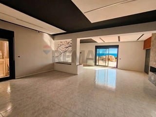 Appartamento in Vendita a Aci Castello, 200'000&euro;, 130 m²